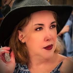 Meet your Posher, Jenny